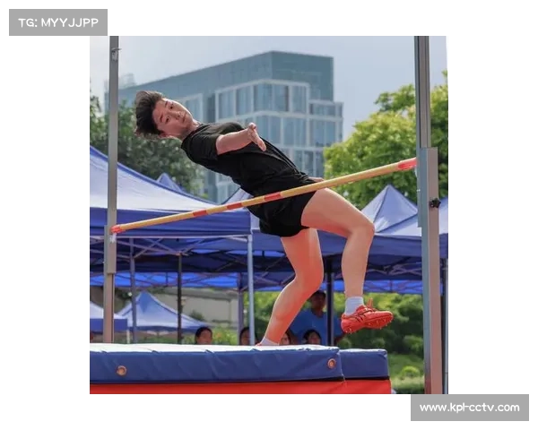 中国跨栏教练团队注重技术细节打磨提升运动员整体竞技水平